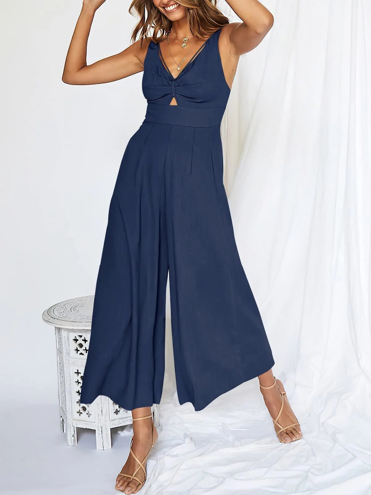 aldorian™-2024 New V Neck Cutout Wide Leg Jumpsuits(❤️Buy 2 Free Shipping❤️)
