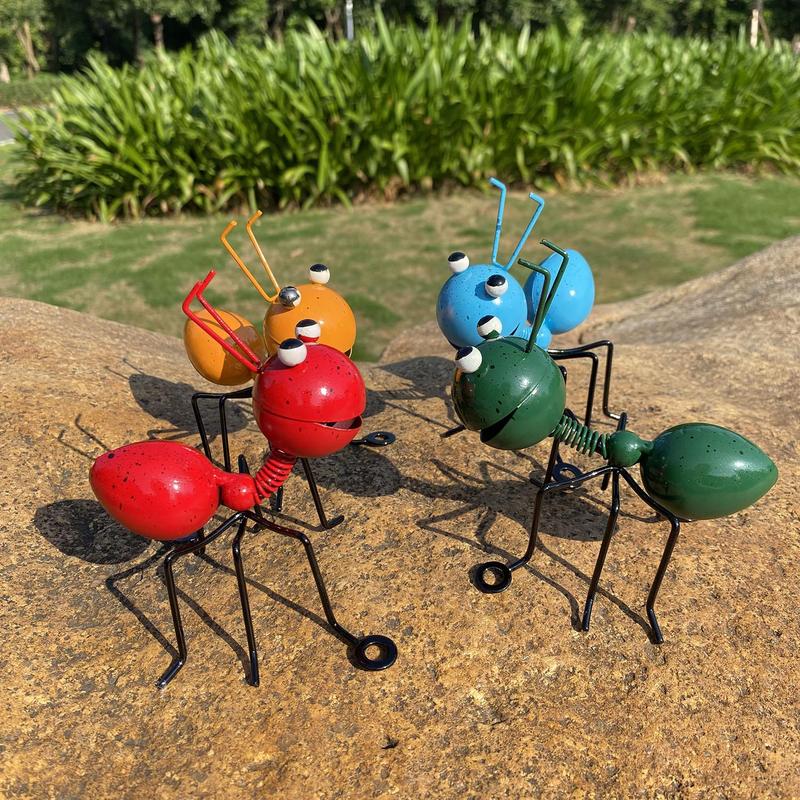 Creative Metal Ant Design Garden Decoration
