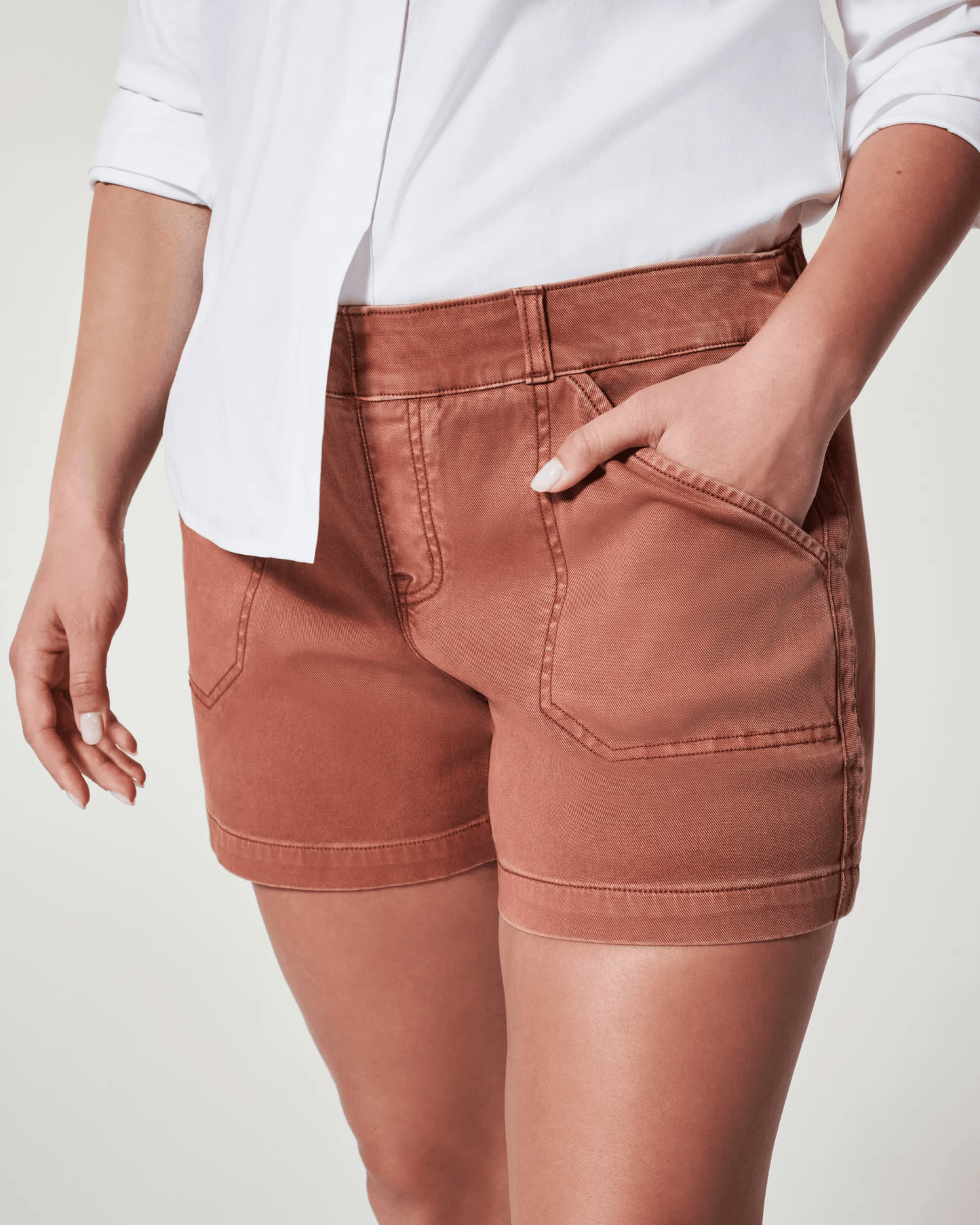 aldorian™-WOMEN'S STRETCH TWILL SHORTS