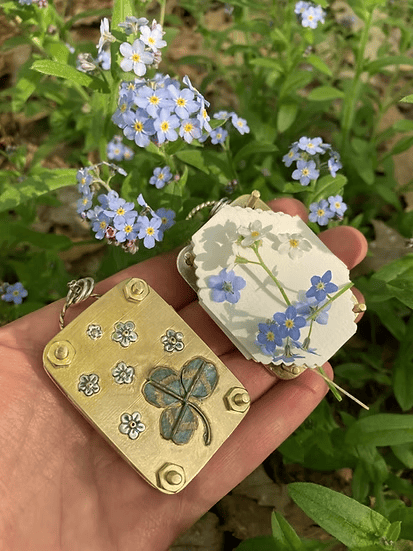 π2025 Micro Flower Press
