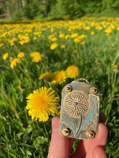 π2025 Micro Flower Press