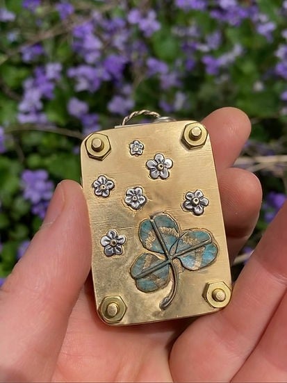 π2025 Micro Flower Press
