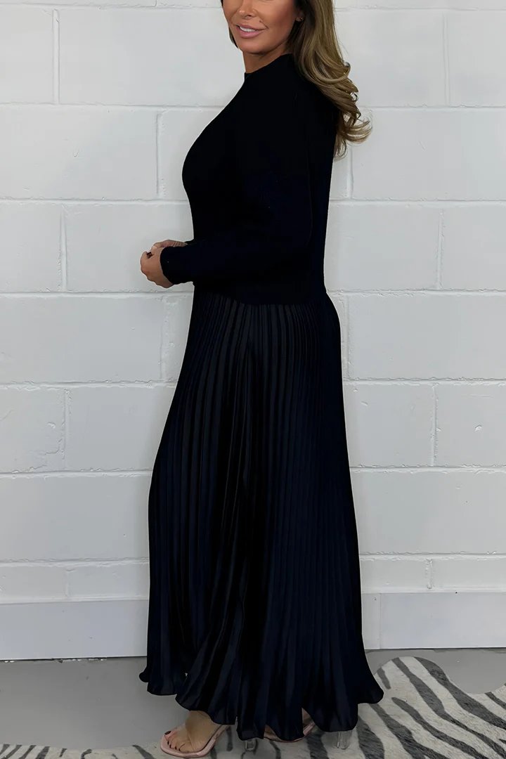 aldorian™-🔥Women’s Stylish and Elegant Round-neck Pleated Dress