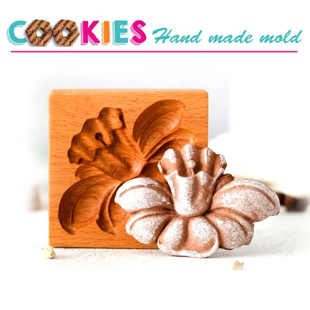 ⏳This week's best-selling item: Wooden cookie cutters