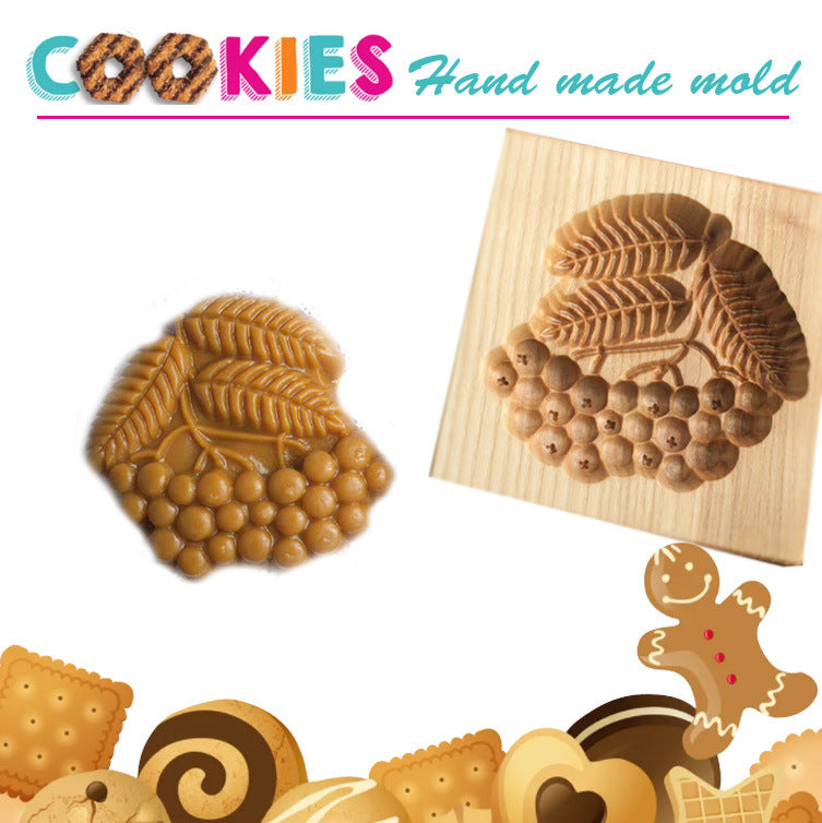 ⏳This week's best-selling item: Wooden cookie cutters