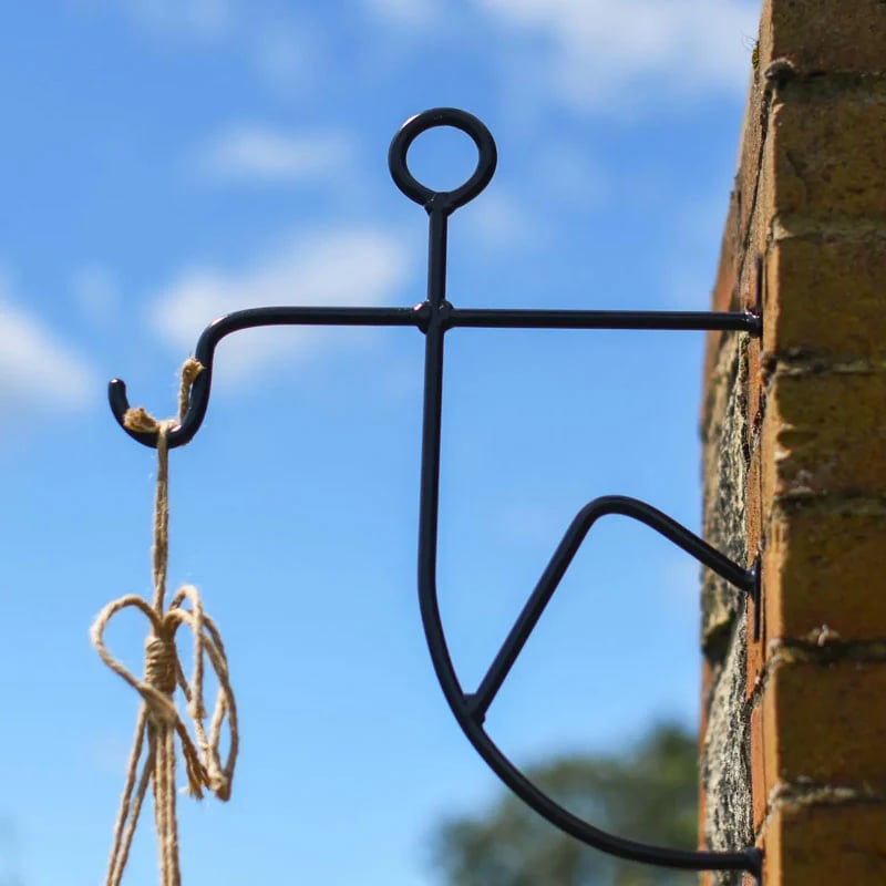 🎣Fishing Man Hanging Plant Hoo