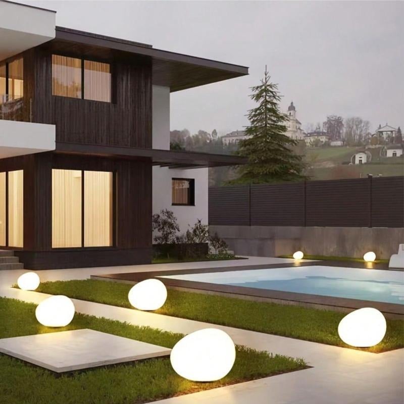 🔥Solar Powered Stone Garden Light