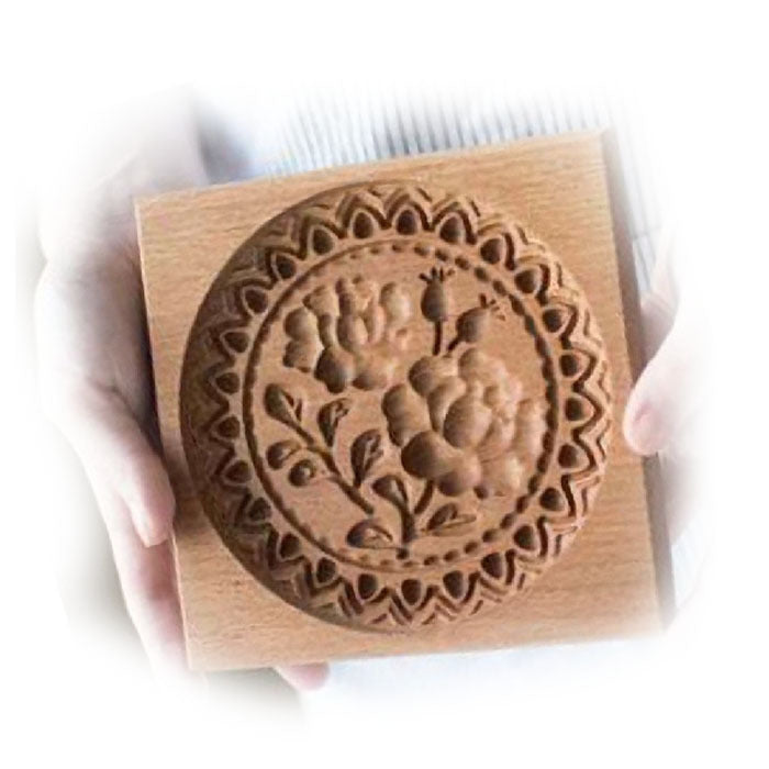 ⏳This week's best-selling item: Wooden cookie cutters