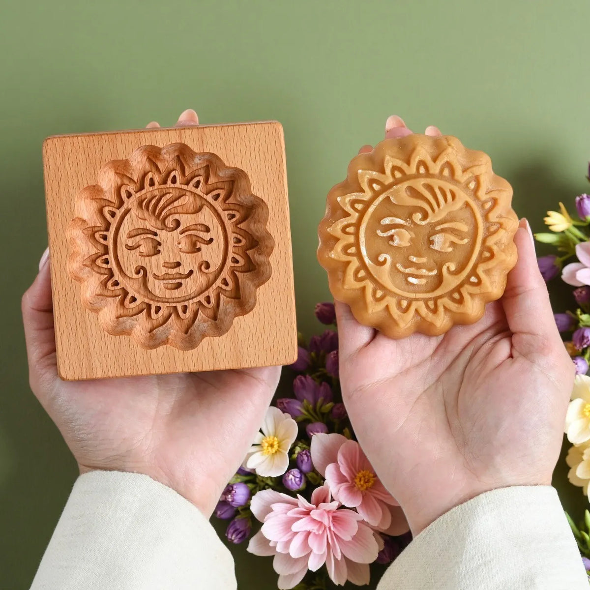 ⏳This week's best-selling item: Wooden cookie cutters