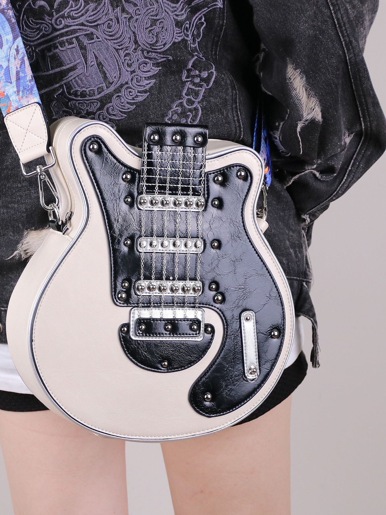 aldorian™-Guitar Shaped Crossbody Shoulder Bag