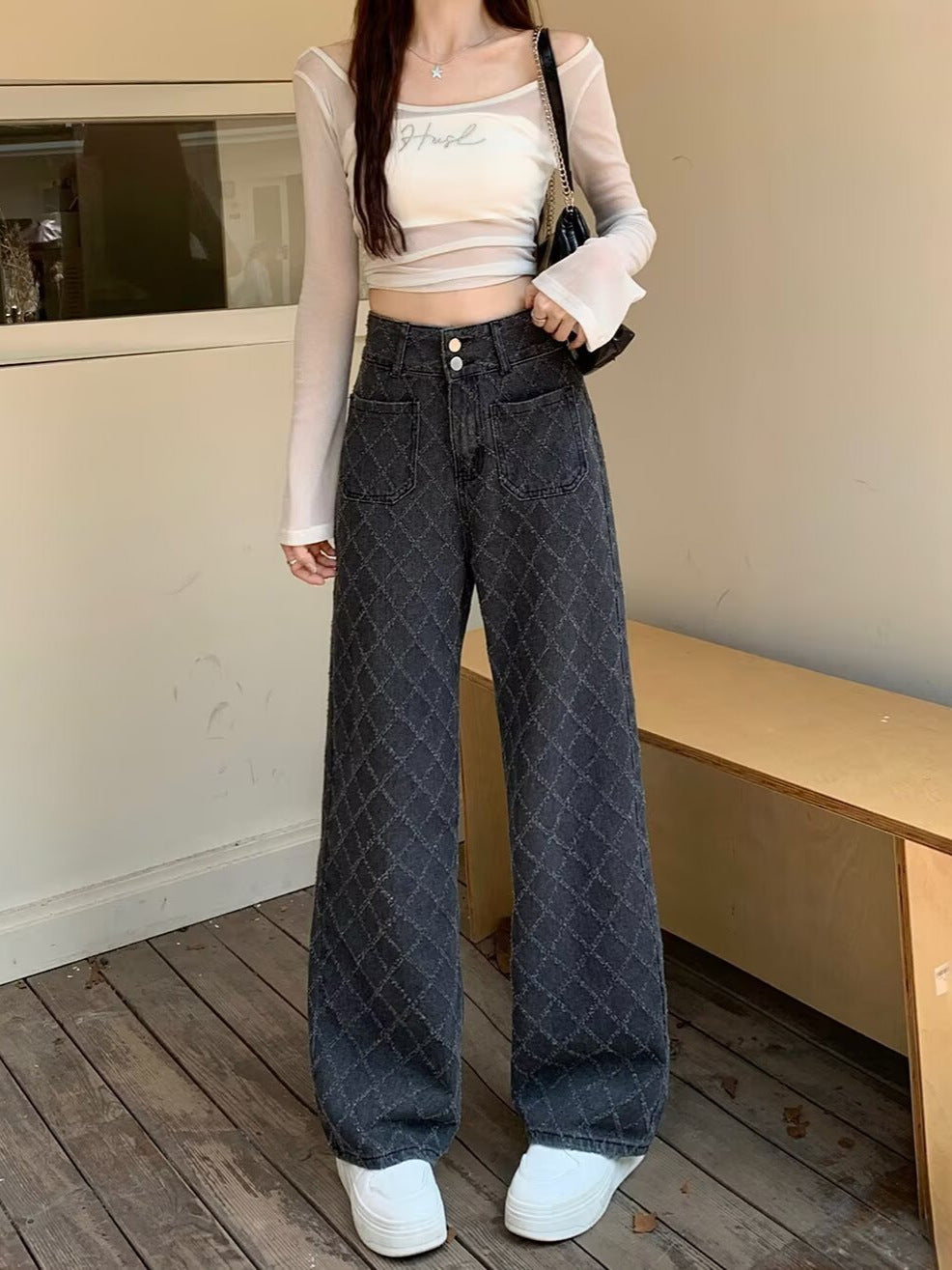 Women's Sparkling Straight Leg Jeans